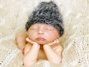 Why Do New Born Babies Lose Weight?