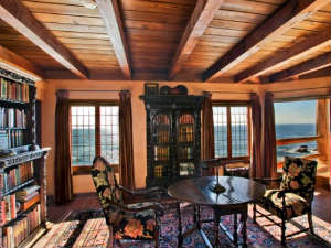 Give Good Look For Your Home With Wooden Furniture