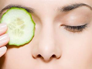 Natural Home Remedies For Under Eye Wrinkles.....!