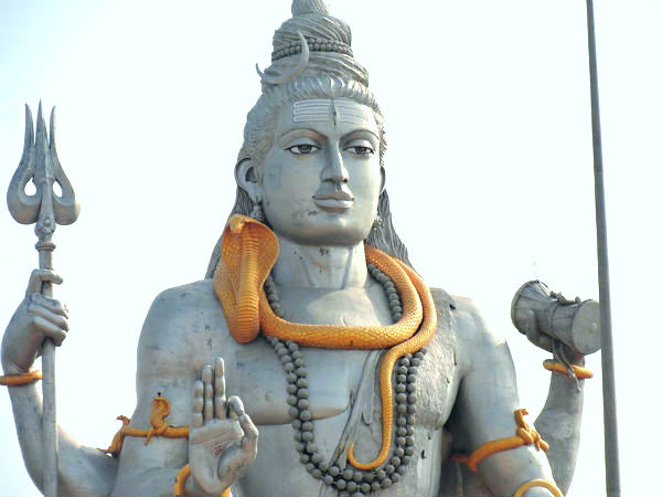 27-1403853195-06-1394106938-shiva2.jpg