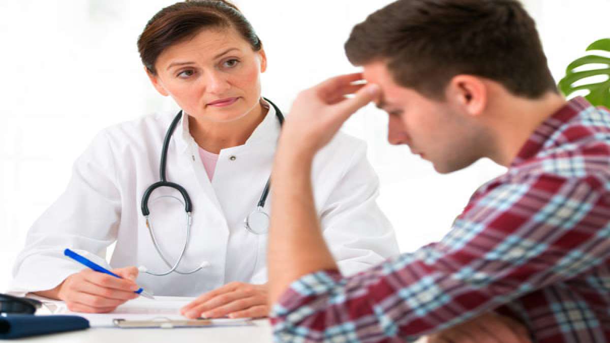 వృషణాలకు సంబంధించిన క్యాన్సర్ లక్షణాలివే! here are the early symptoms