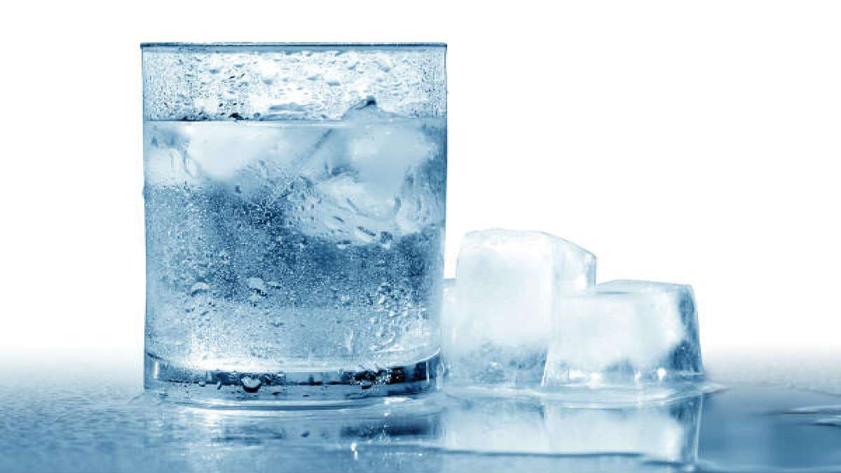 Reasons Not Drink Chilled Water in Summer వేసవిలో చల్లటి నీరు త్రాగటం