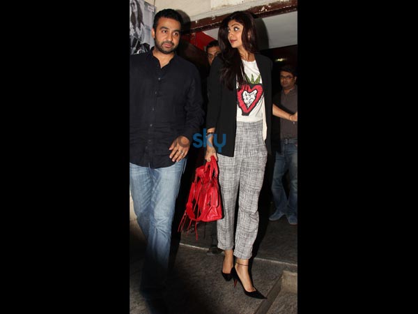 శిల్పాశెట్టి డ్రెస్: 