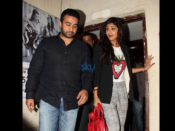 శిల్పాశెట్టి అమేజింగ్ లెగ్త్: