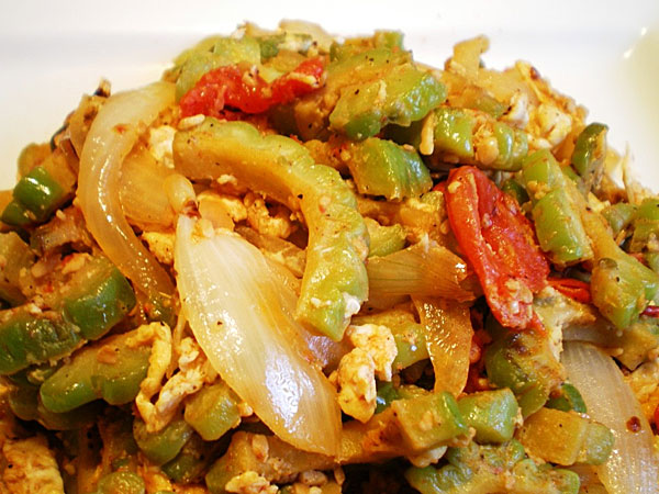 కాకరకాయ సుఖ రిసిపి: టేస్టీ అండ్ టేస్టీ