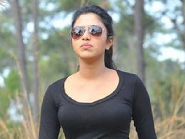  అమలా పాల్ 