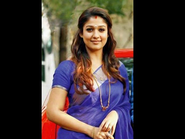 చీరలో హాట్ అంట్ క్యూట్ గా అందాల విందుచేస్తున్న నయనతార