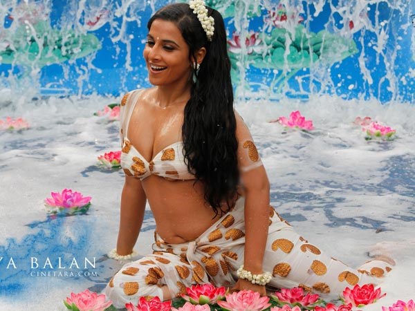 విద్యాబాలన్ 