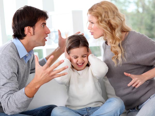 పదే పదే గొడవపడటం
