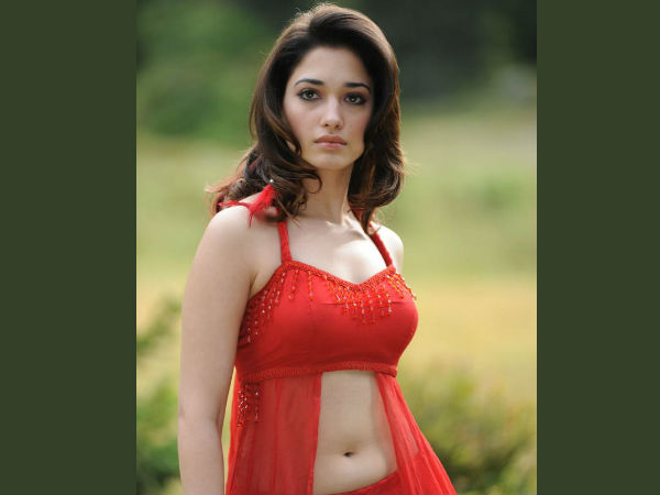 సౌత్ సూపర్ హీరోయిన్ :