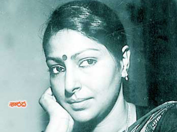 శారద: