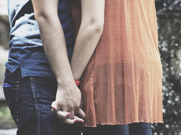 ఉదయమే ఫ్లాట్ కొచ్చాడు