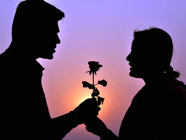 క్లాడియస్ కు తెలియకుండా వివాహాలు
