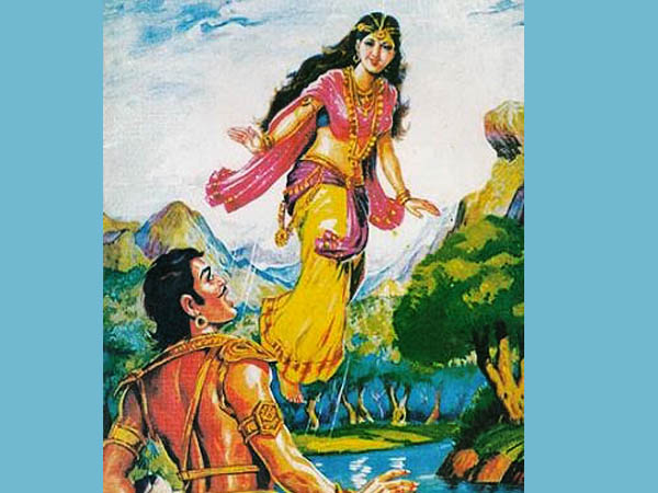 అందాలను ఆరబోస్తూ ఊర్వశి నాట్యం