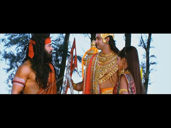 సుభద్ర కోరికను నెరవేర్చాలనుకున్నాడు