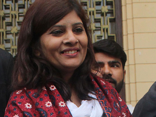 మానవ హక్కుల కార్యకర్త