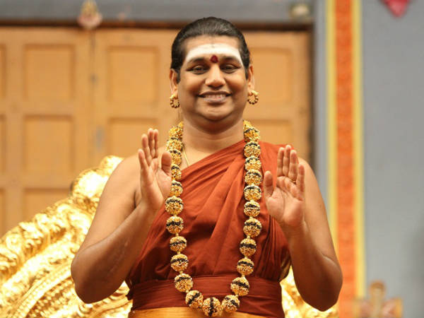 రాసలీలలు సాగిస్తూ
