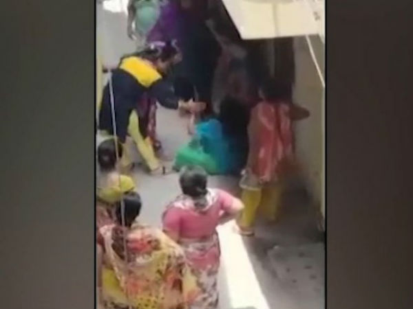 వీడియోలు తీశారు