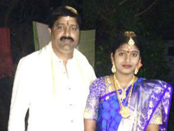 శ్రీగౌతమిఎంబీఏ చదివింది