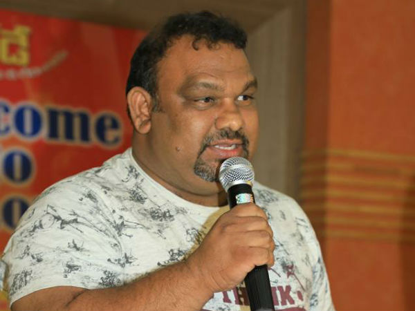 ఒకడు రాముడు దేవుడే కాదంటాడు