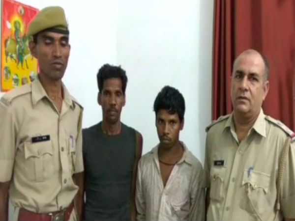 పోలీసులు ఎంటరయ్యారు