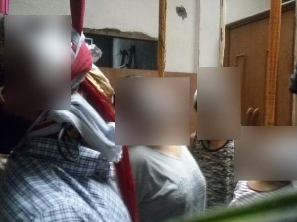 కట్టేసుకునే వారు కాదు కదా