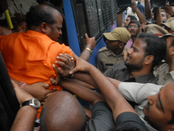 తెలంగాణ ఏర్పడిన తర్వాత బహిష్కరణకు గురైన రెండో వ్యక్తి