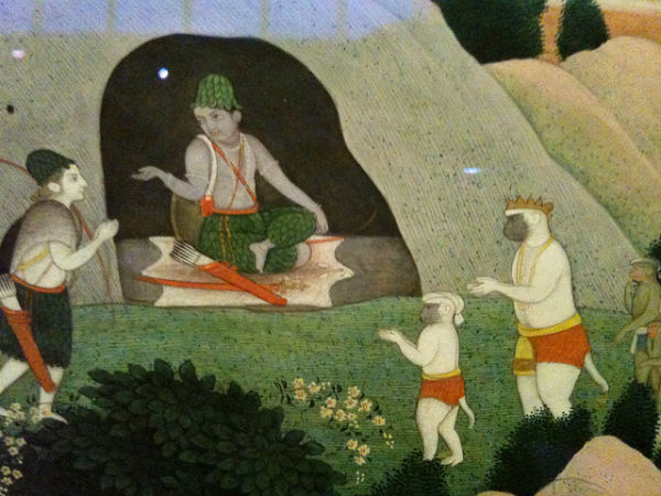 ఏడాది వరకు గుహ బయట ఉండి