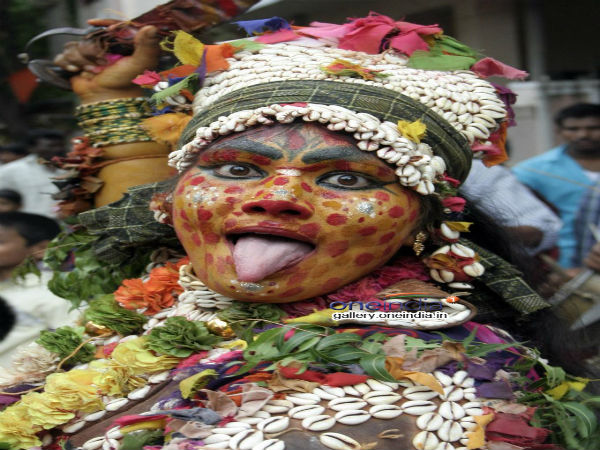రెండు కళ్లు చాలవు