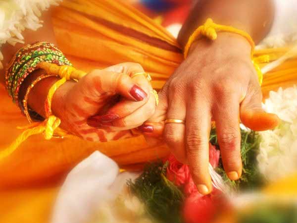 మూడు వందల అరవై మంది కూతుర్లు