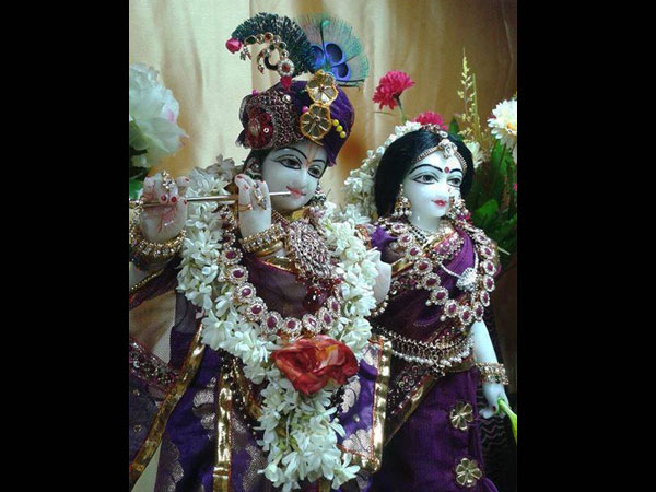 7. దేవ దేవుడైన శ్రీ కృష్ణ భగవానుని “క్లీం మంత్రం” :