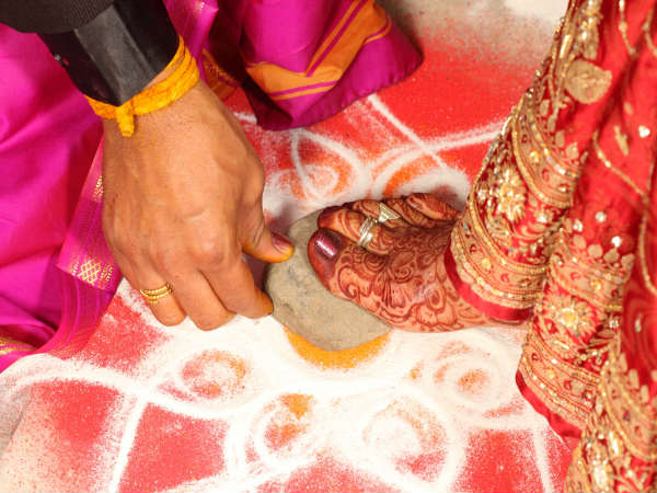 శుభకార్యాలు మొదలుపెట్టారు