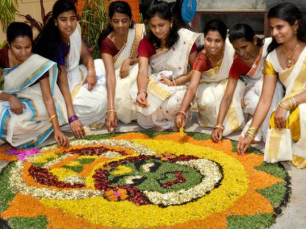 వామన రూపంలో బలి దగ్గరకు వెళ్తాడు