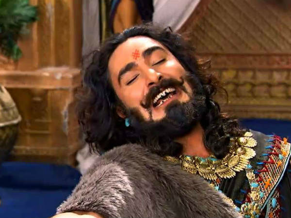 వెన్నుముక ఎముకలతో పాచికలు తయారు చేసుకో
