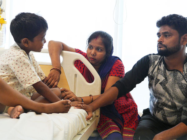 వీర్ కు ఎముక మజ్జ మార్పిడి చికిత్స చేస్తేనే బతుకుతాడు