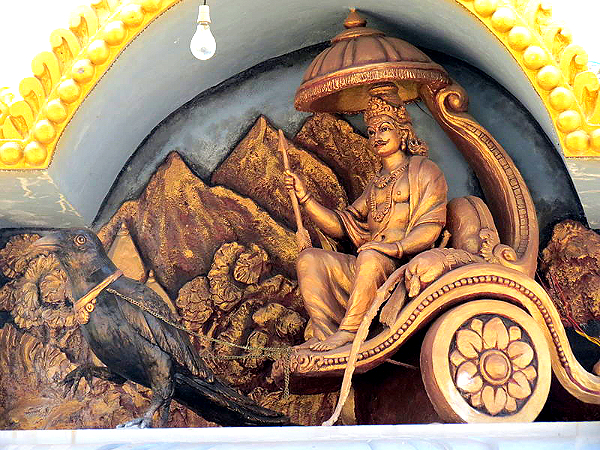 ఏలినాటి శని ప్రభావం ఉన్నవారు?