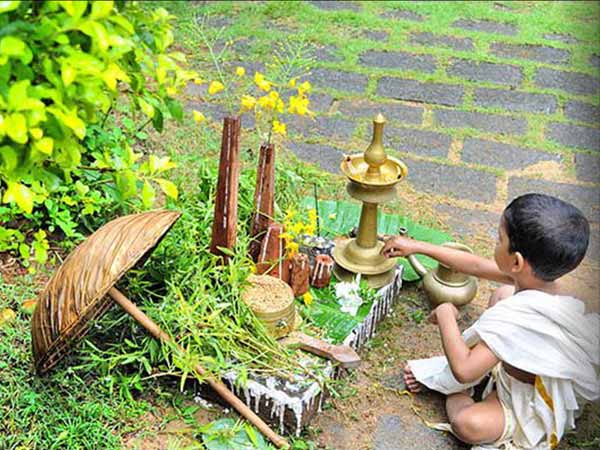 దేవతలు అడ్డుకుంటున్నారు