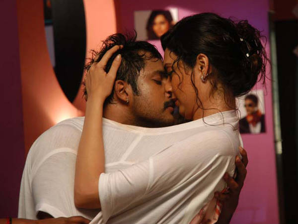 చాలా తక్కువమంది స్త్రీలలో ఉంటుంది