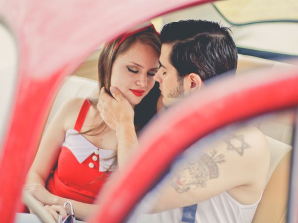 మేడం నన్ను సేవ్ చేసేది