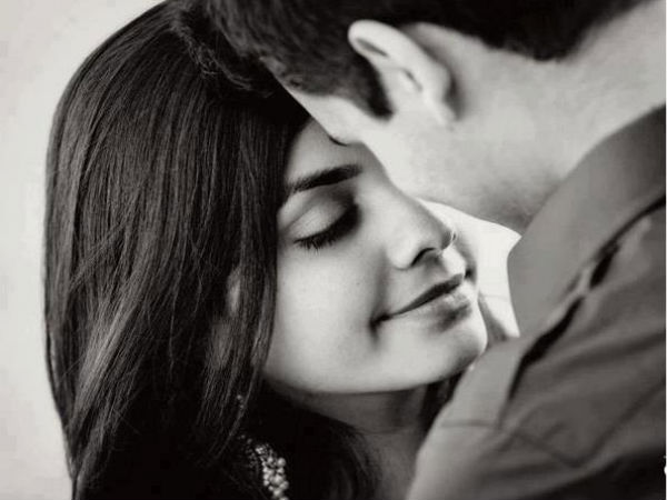 తన తడి కురులు