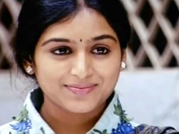 రోజ్ ప్లవర్ ఇచ్చేవాణ్ని