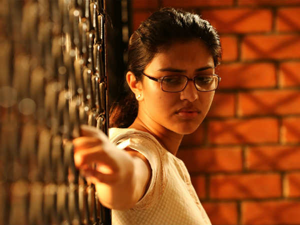అక్కను చదువు మాన్పించారు