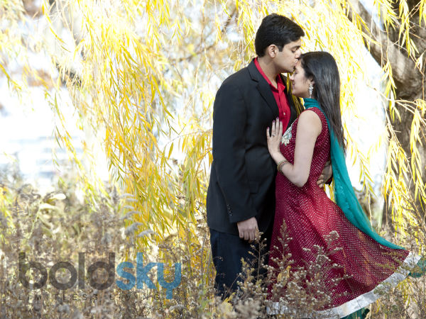 కాళ్లుపట్టుకుని బతిమిలాడుకోవాలనుకున్నా