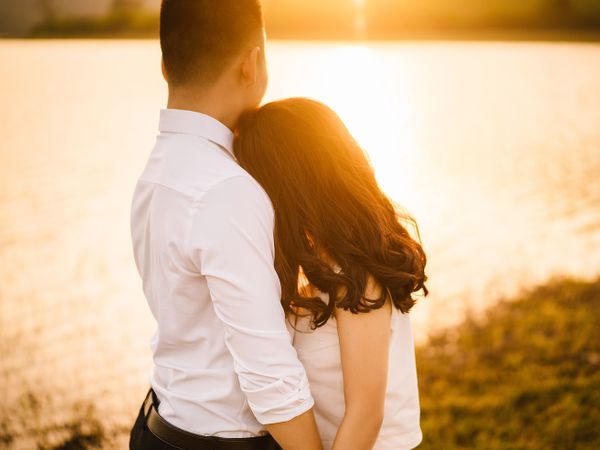 నన్ను పెళ్లి చేసుకొమ్మని అడుగుతుంటే