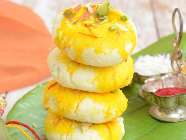 ఆకలేస్తే తినిపించావు..