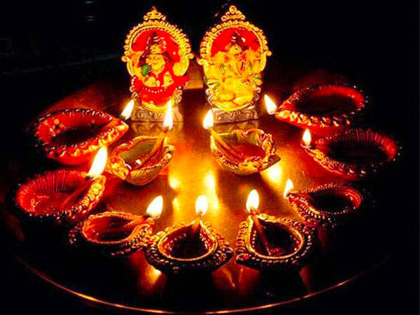 3) ఆముదం నూనె..