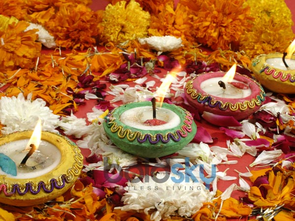 7) రోజ్ వాటర్ విక్..