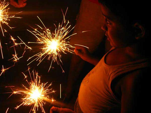 6) ఫస్ట్ ఎయిడ్ టూల్ కిట్..