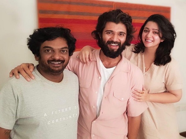 ఫ్రెండ్స్ సర్కిల్..