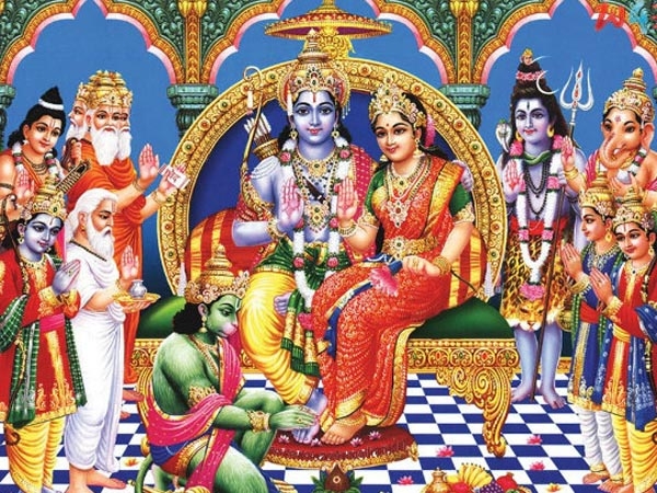 సామంతరాజులు బారులు..